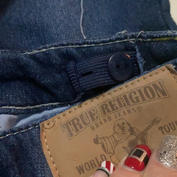 True Religion Jean Shorts // Toddler SZ 4 - Picture 7 of 10